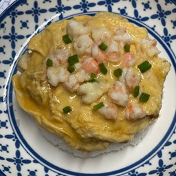 ข้าวไข่ข้นกุ้งแปด