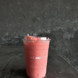 STRAWBERRY (สตรอเบอร์รี่ สมูทตี้)