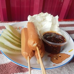 ไส้กรอกหนังกรอบ