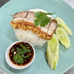 ข้าวหน้าหมูกรอบ