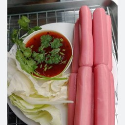 ไส้กรอกชมพู นม