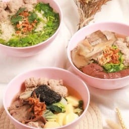 โจ๊กนายจั๊ว ย.โย่ง ริมน้ำ ฟู้ดเซนเตอร์