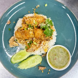 ข้าวแห้งปลากะพงทอด