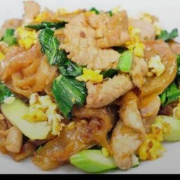 ผัดซีอิ้วทะเล