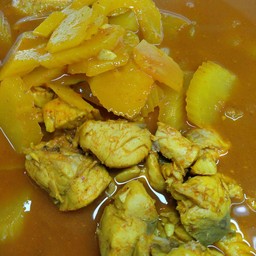 แกงเหลืองมะละกอปลา