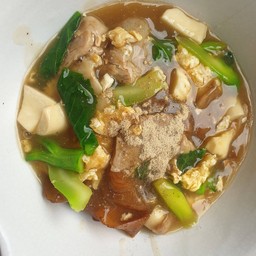 ราดหน้าหมูนุ่ม