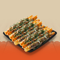 [LM] เกี๊ยวซ่าสติ๊กไส้ไก่ หน้าทาโกะยากิ 8 ชิ้น