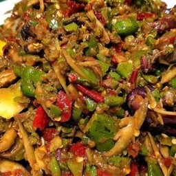 ตำกล้วยใส่มะขาม