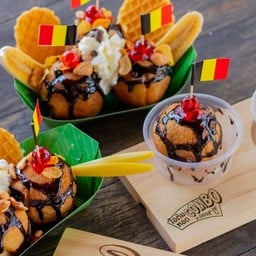 ร้านไอติมทอดCOMBO-อ่าวมะนาว สาขา มาร์เก็ตวิลเลจหัวหิน