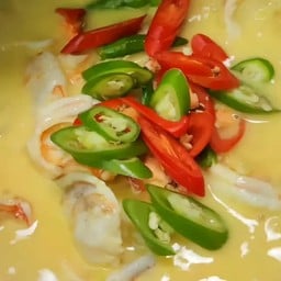 หล่นกุ้ง