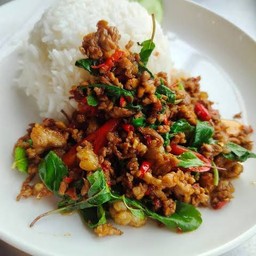 ข้าวกะเพราไก่สับ