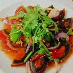 ยำไข่เยี่ยวม้า