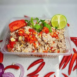 ยำหมูสับโครตล้น