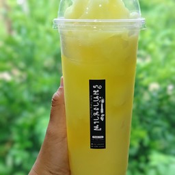 สัปปะรดปั่น