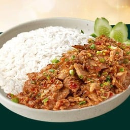 Stir Fried Pork Knuckle With Chili And Salt