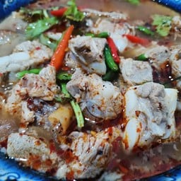 ฮักแพง ลาบอีสาน