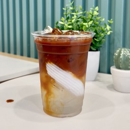 น้ำมะพร้าวสด+ดิปชาไทย (16oz)