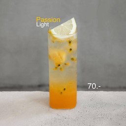 เสาวรส โซดา