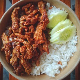 หมูทอดกระเทียม