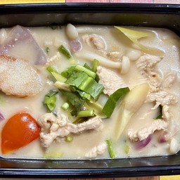 ต้มข่าไก่