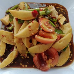 ตำหน่อไม้(ปลาร้า)