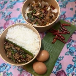 เนื้อทอดแดดเดียว บ้านมารียา (ฮาลาล) ถนนหทัยราษฎร์