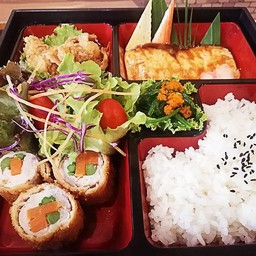 ชุดเบนโตะทาเคะ