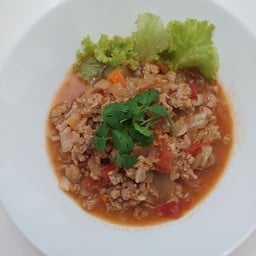 ราดหน้าหมูสับ อร่อยอิ่มสุข 😊