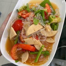 ตำเส้นหมูยอ