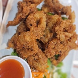 ปลาหมึกทอดกรอบ