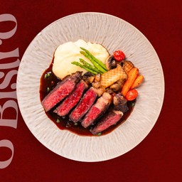 Australian Striploin with Mashed Potatos, Sauteed Vegetables, and Pepper Sauce