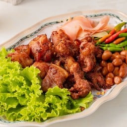 แหนมซี่โครงทอด