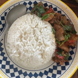 ข้าว_กระเพราเอ็นแก้ว