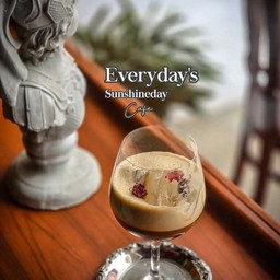 Lavie en Rose กาแฟกุหลาบลิ้นจี่