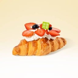 ครัวซองต์ครีมสตรอว์เบอร์รี่