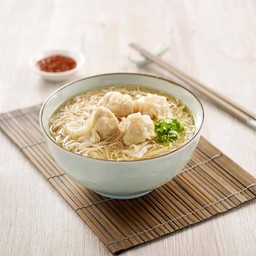 B2 บะหมี่เกี๊ยวกุ้งไซส์จัมโบ้ (4 ชิ้น)