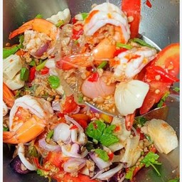 ยำวุ้นเส้นรวมมิตร