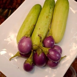 ไก่ย่าง ป้าโบว์ ร้อยเอ็ด