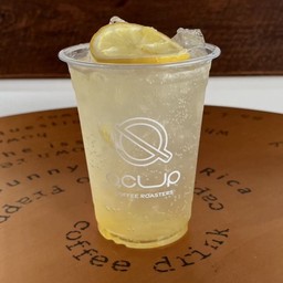 น้ำผึ้งเลม่อนโซดา