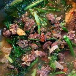 แกงออมเนื้อ