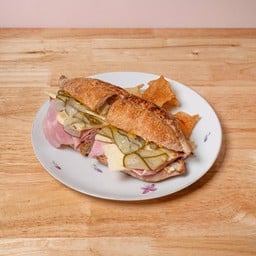 Baguette Paris style with smoked ham, gouda and sweet pickled cucumber