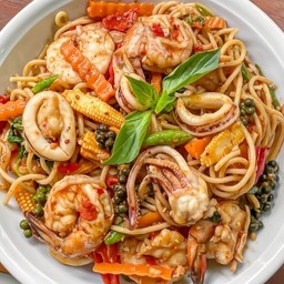 สปาเกตตี้ผัดขี้เมา