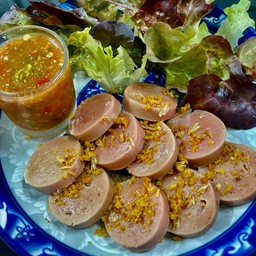 แหนมเอ็นไก่สไลด์ลวกจิ้ม