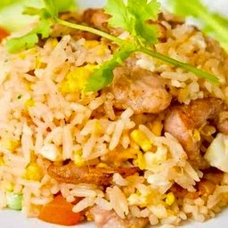 ข้าววผัดหมู