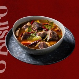 Spicy and Sour Soup (Tom Zaab) with Braised Beef