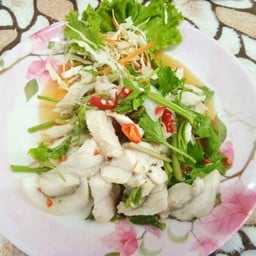 ยำเนื้อปลา
