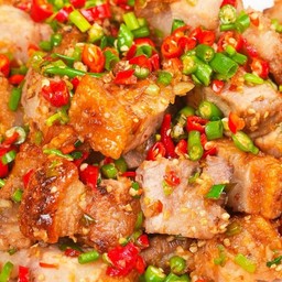 สามชั้นคั่วพริกเกลือราดข้าว 💥เมนูนี้ใช้เวลาคั่วนิดนึงน้า