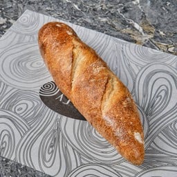 เดมี่ บาแกตต์