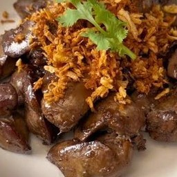 เครื่องในไก่กระเทียม