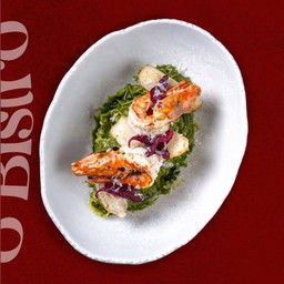 Fettuccine with Pesto Sauce and Grilled Mixed Seafood